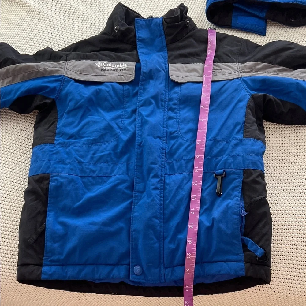 Columbia Black and Blue Sportswear Jacket